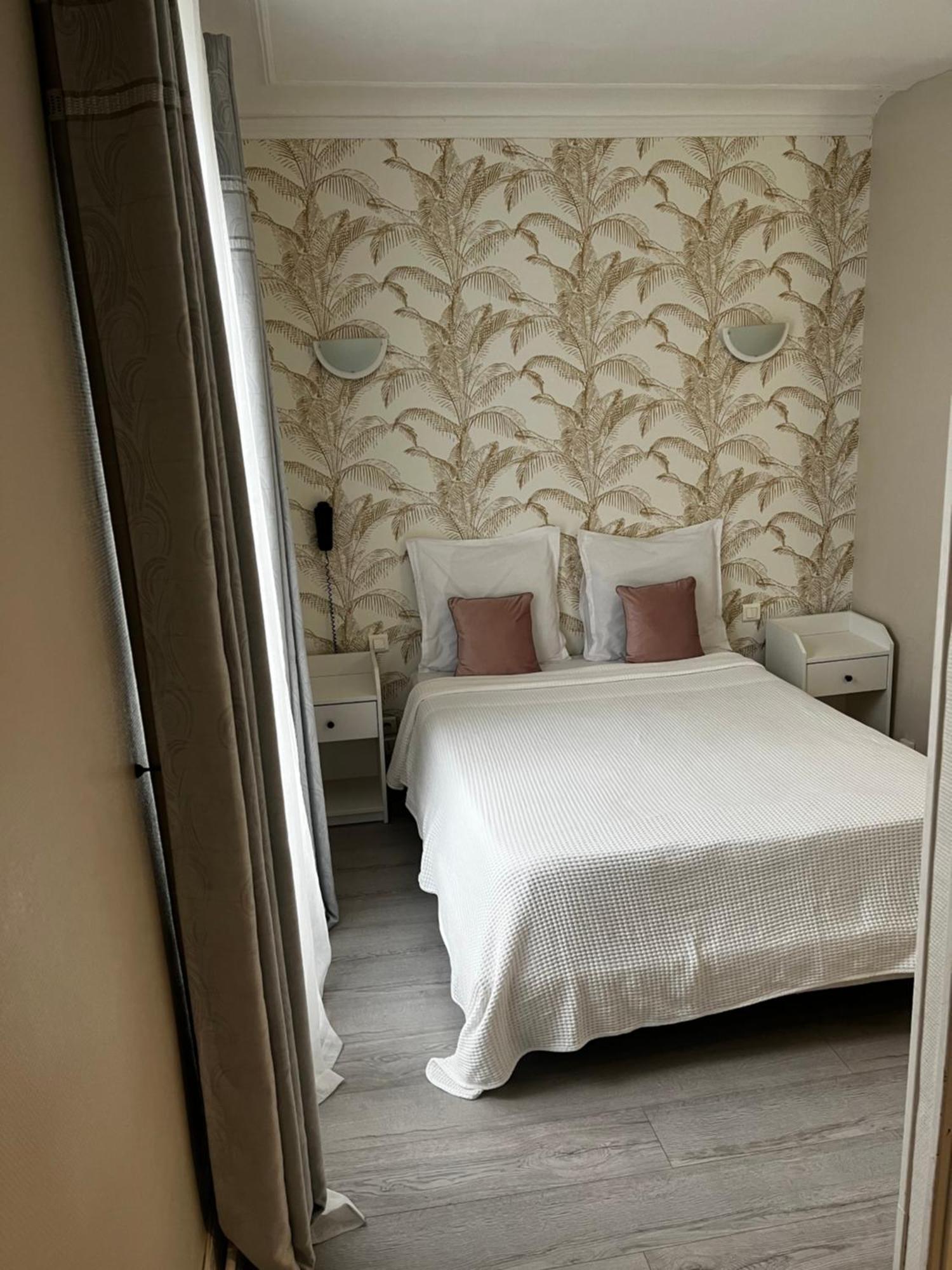 Hotel Marie Louise アンジャン・レ・バン エクステリア 写真
